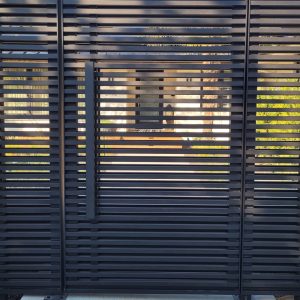 Modern Horizontal Aluminum Gate in Seattle, WA